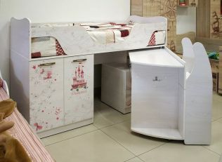 Кровать-чердак со столом Принцесса №9 80х180