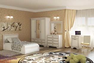 Шкаф 3х дверный с зеркалом Каприз