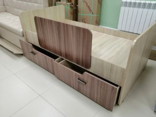 Детская кровать с ящиками 80х160 Умка К-001 ясень темный